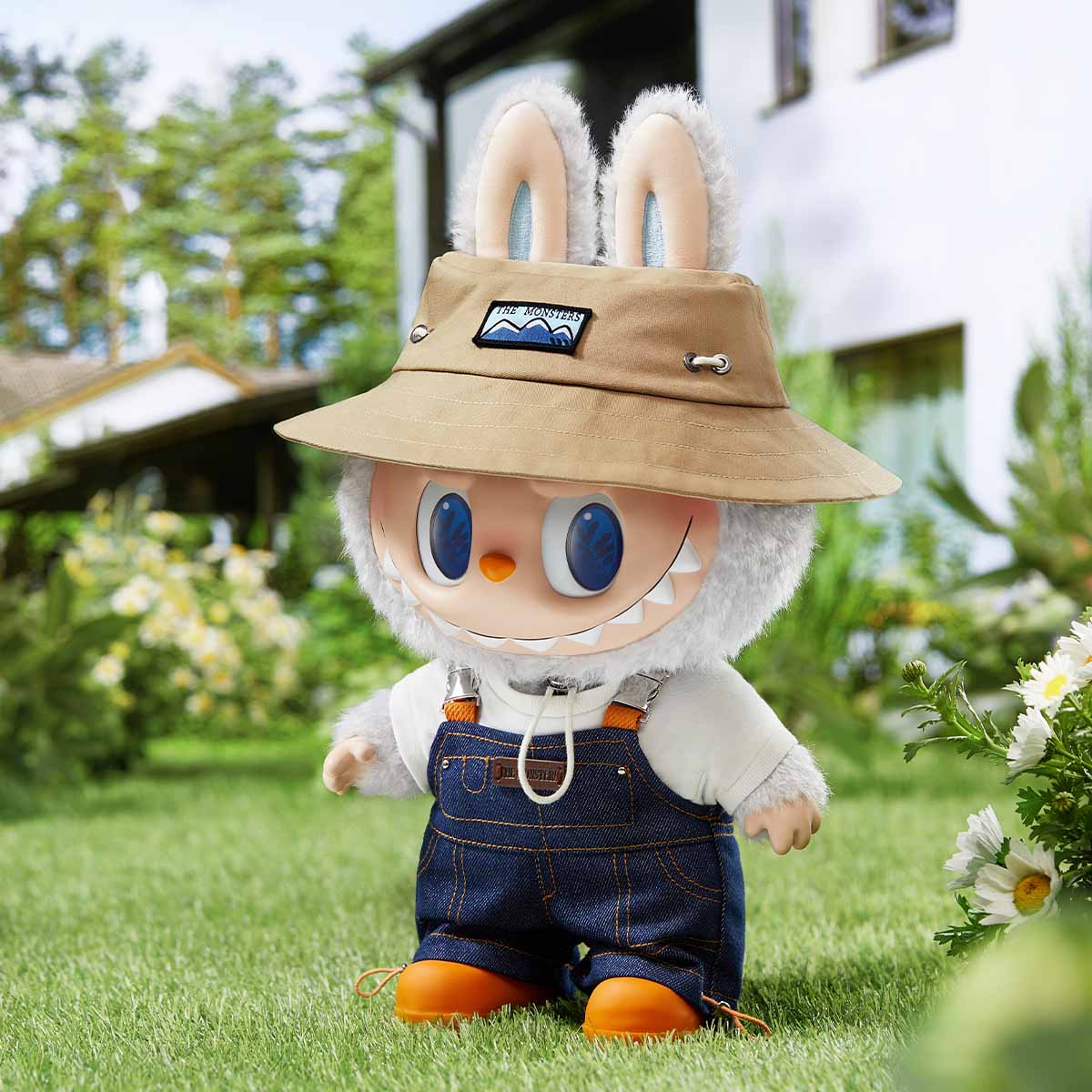 The Monsters -Various FALL IN WILD Vinyl Plush Doll labubu