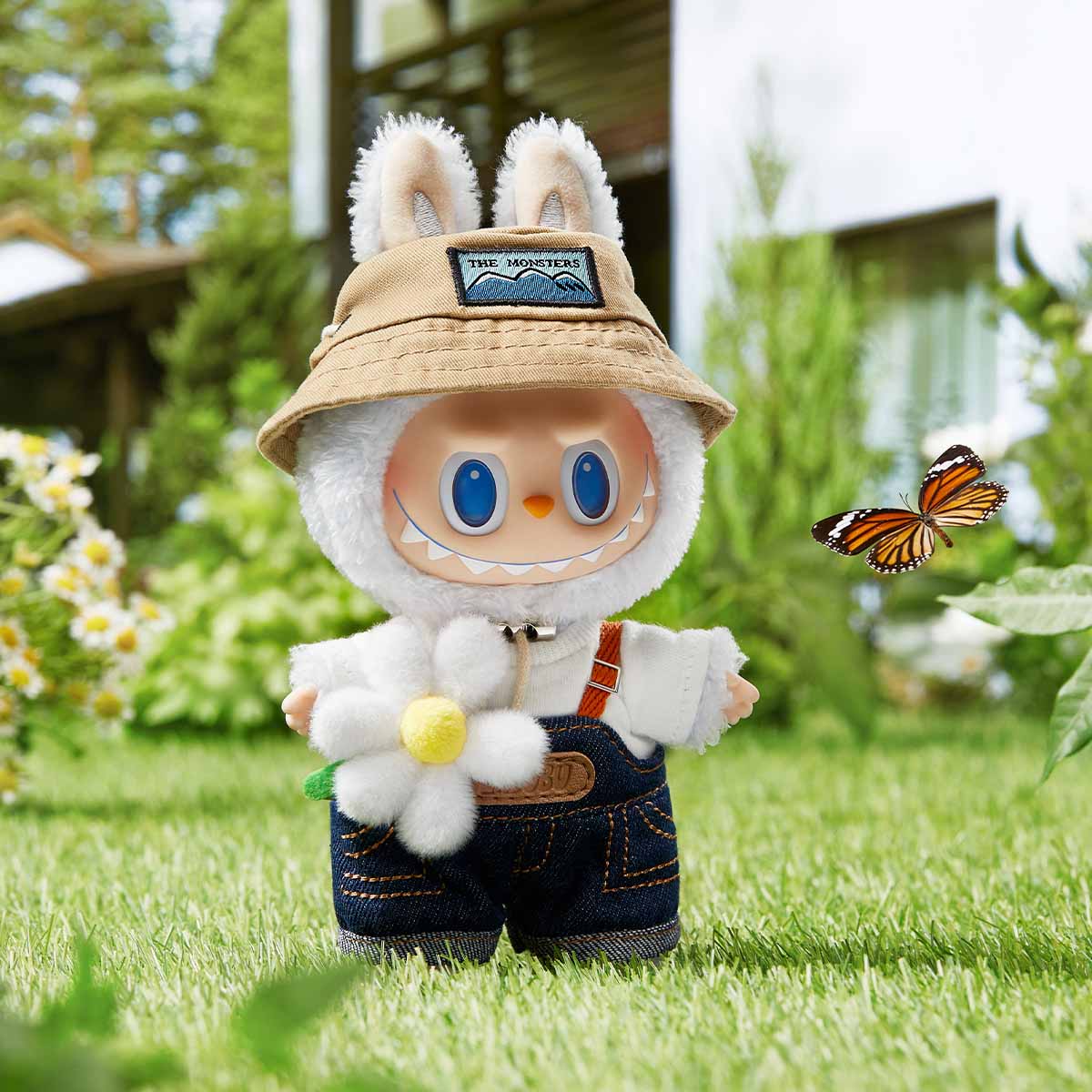The Monsters -Various FALL IN WILD Vinyl Plush Doll labubu