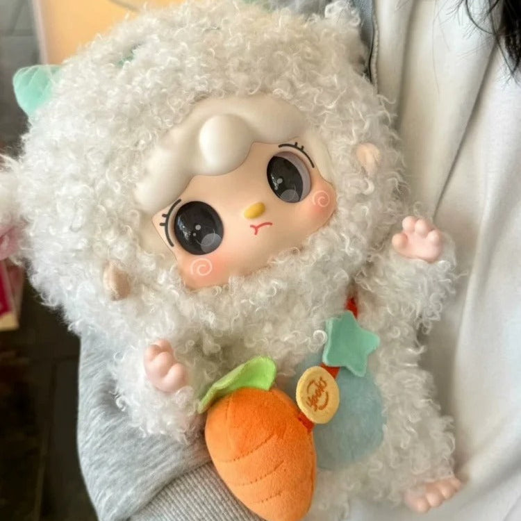 Yooki 400% vinly plush