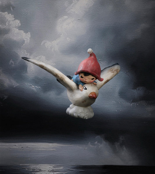 HIPONO SKYWARD FIGURINE