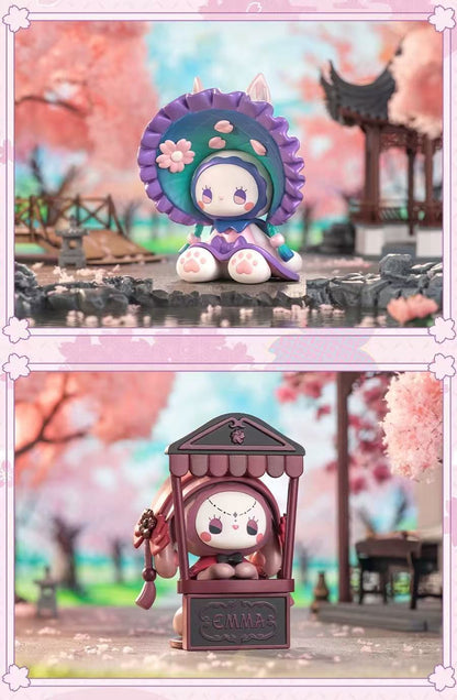 EMMA SERIES PLUSH BIIND BOX
