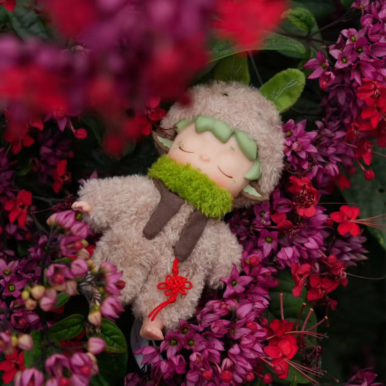 MIMI LEISURELY ELF VINYL PLUSH BLIND BOX