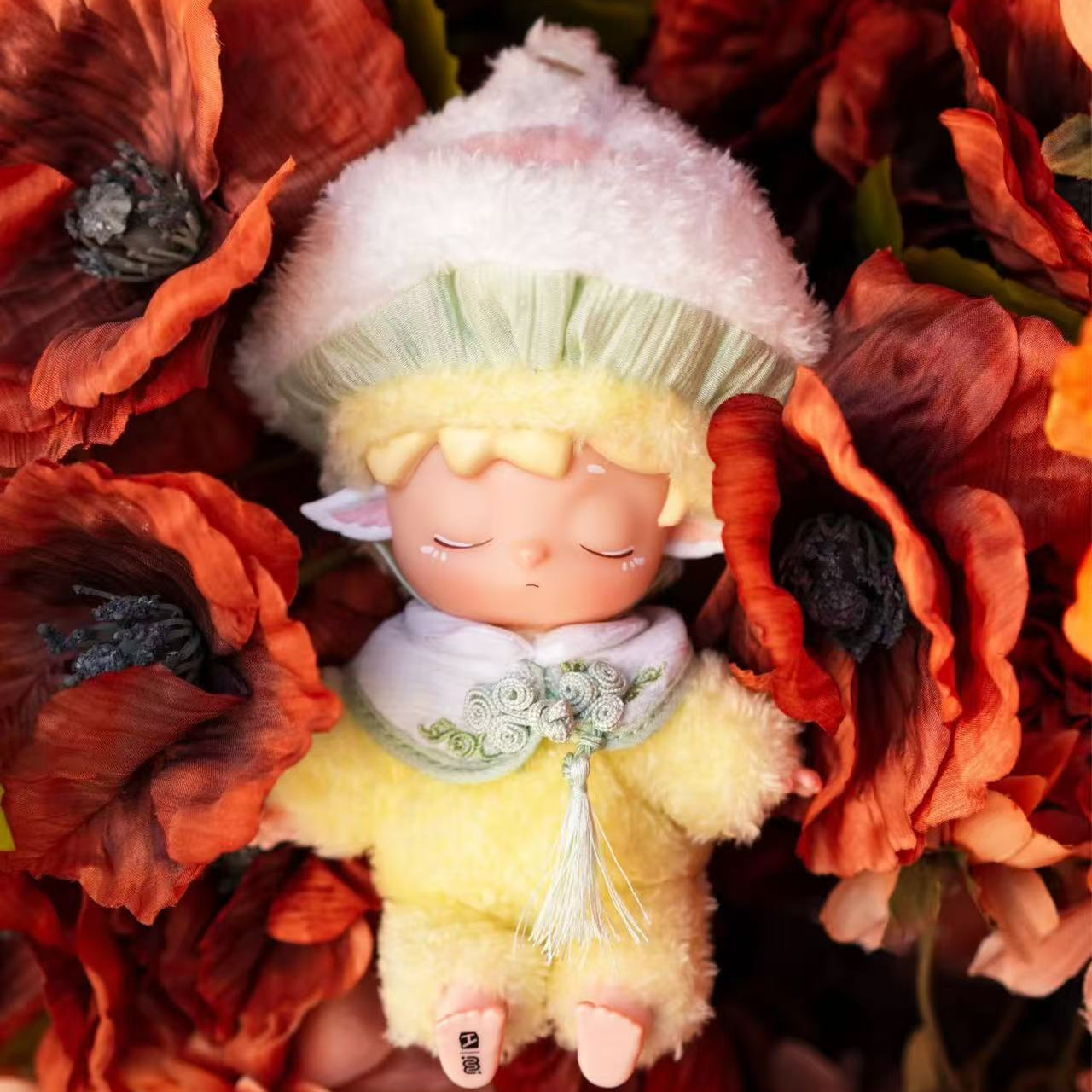 MIMI LEISURELY ELF VINYL PLUSH BLIND BOX