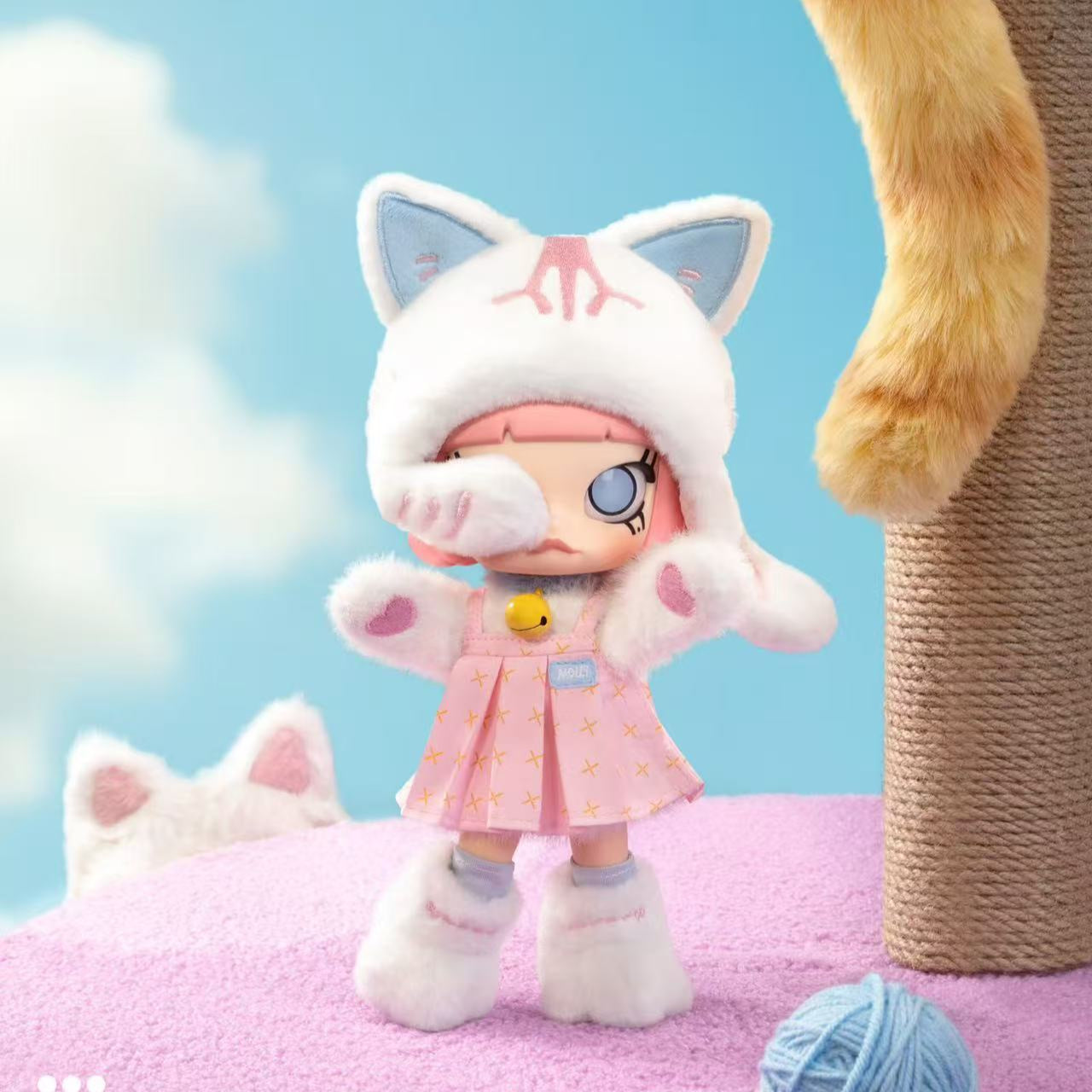 MOLLY PEEKABOO 1/8 ACTION FIGURI